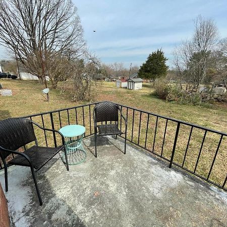 Humble Abode Hotel Hickory Exterior photo